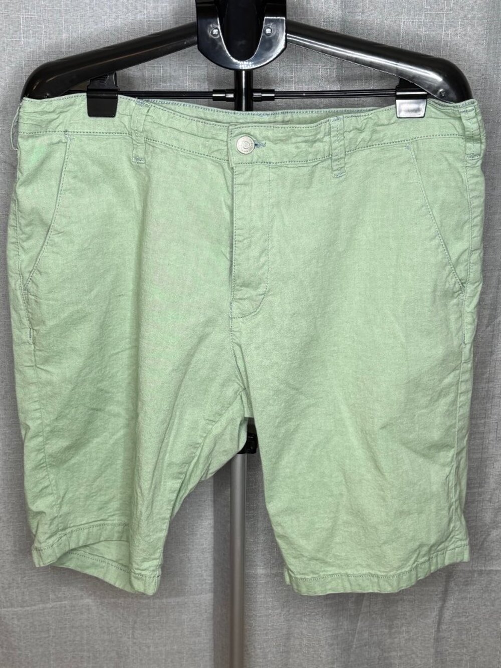 Mavi - Men's 'Jacob' Twill 11" Green Chino Shorts - Size 38